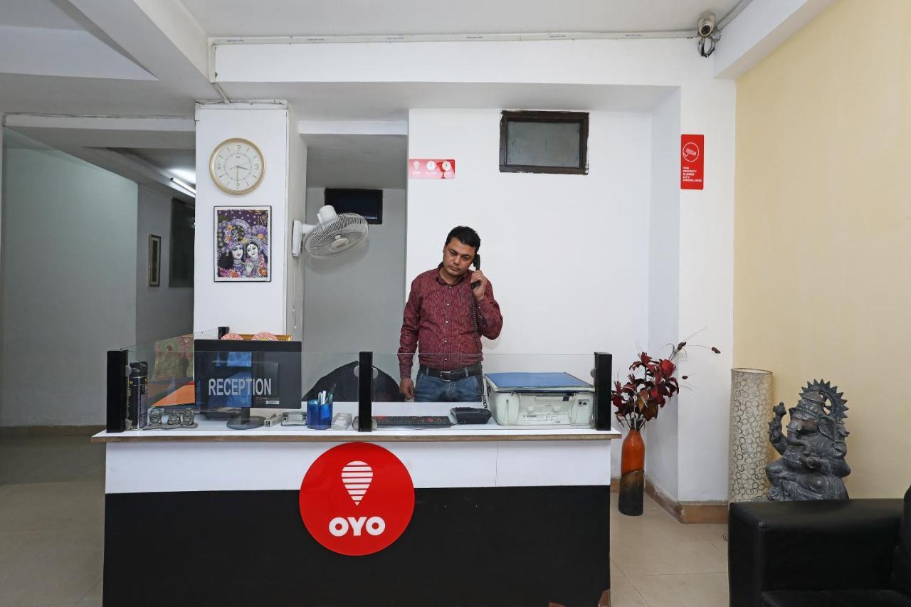 Oyo 11392 The Hotel Grand Hospitality Noida Bagian luar foto